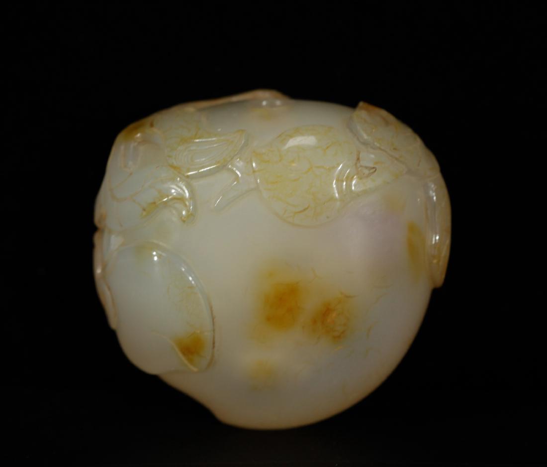 Chinese Agate Carved Peach Shaped Snuff Bottle (1 of 9)