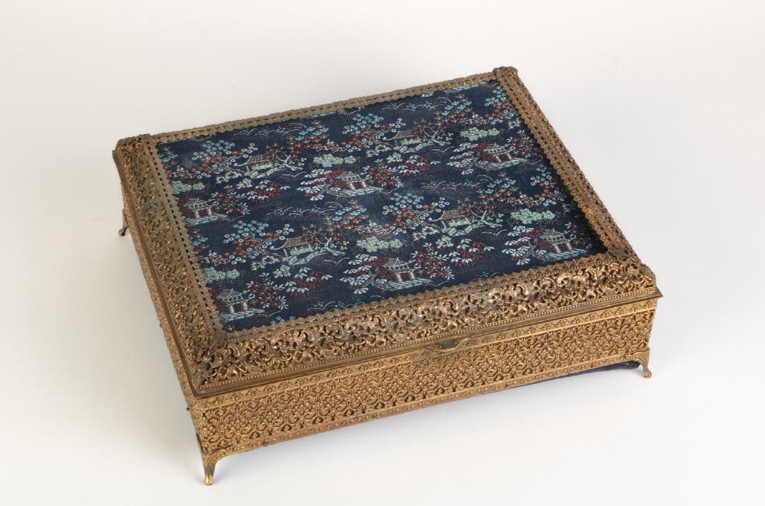 Chinese Jewelry Box (1 of 5)