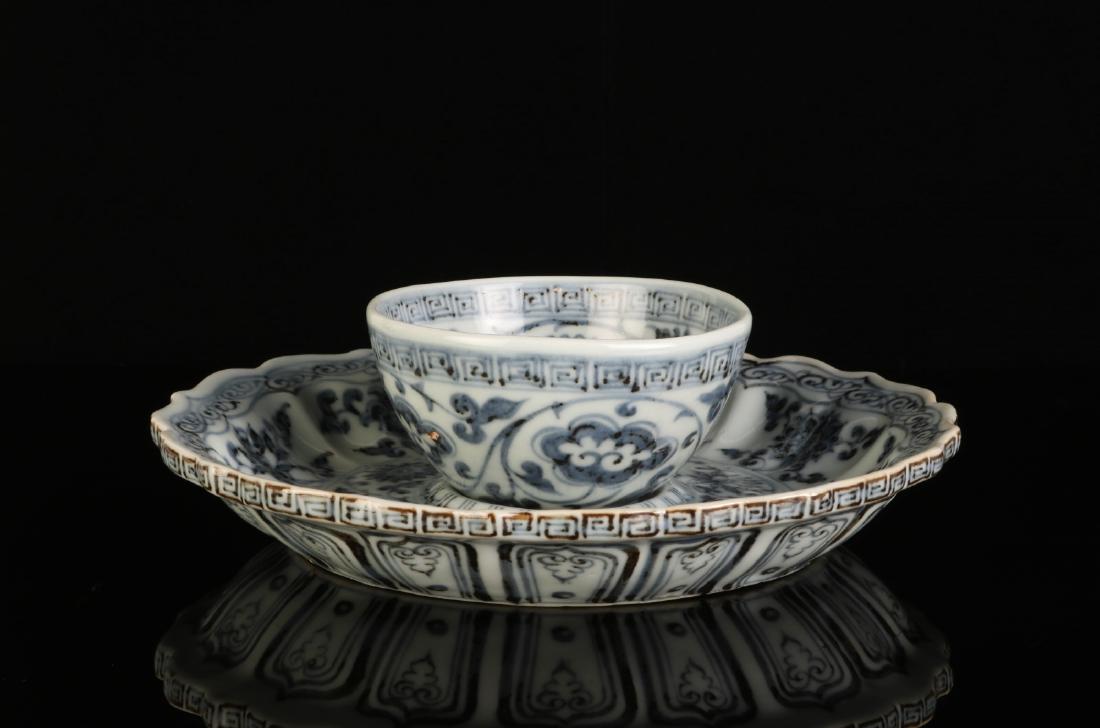 Chinese Blue/White Porcelain Set Cup and Dish (1 of 8)