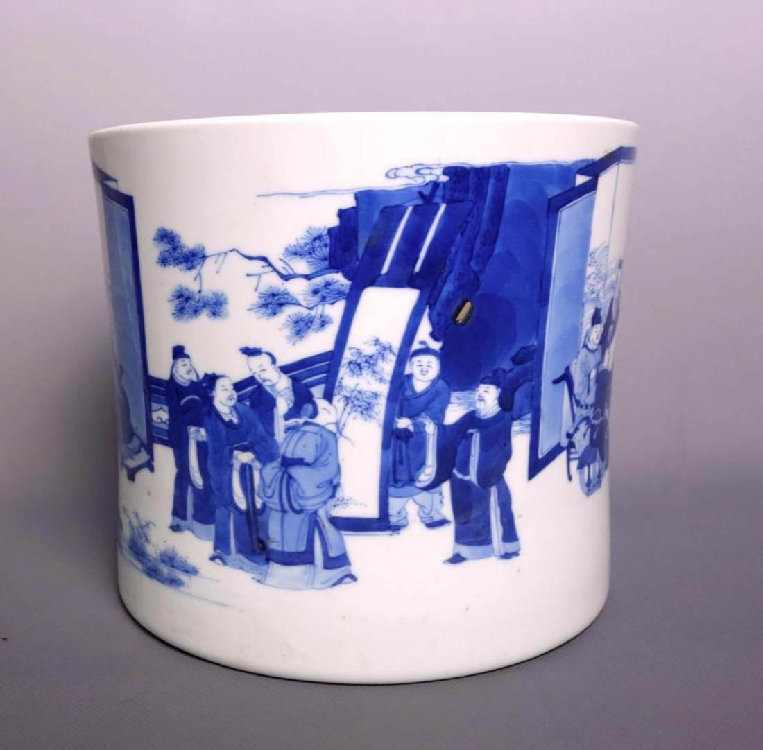 Chinese Blue And White Porcelain Brush Pot (1 of 5)
