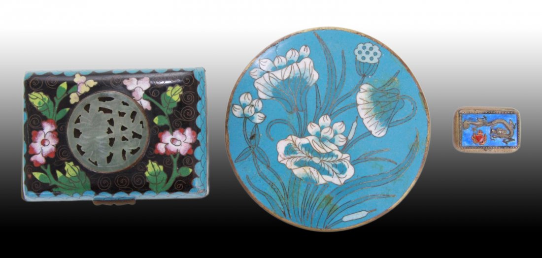 Cloisonne Stand and Rectangular Box & Pill Box: Chinese cloisonne stand, rectangular box and pill box Dimension: 5"Diam(Stand),4"H x 2"L x 3"W(box 1), 1 1/2"W(box 2)