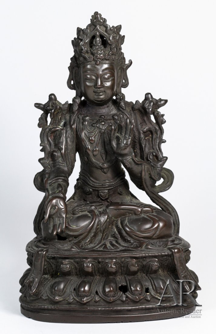 17th C. Sino-Tibetan Bronze Seating Guanyin: 17th C. Sino-Tibetan Bronze Seating Guanyin on Double Lotus Base Dimension: 9 1/8"H