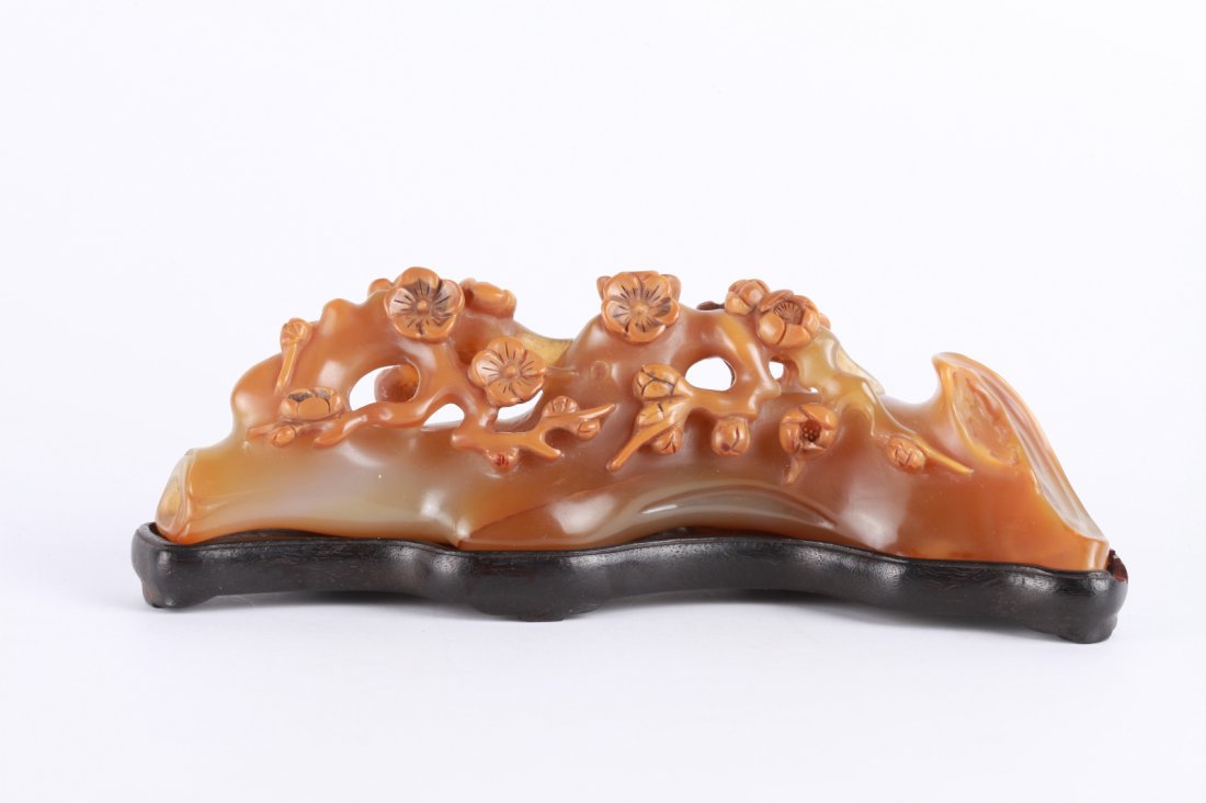 Chinese Agate Carved Brush Rest with Wood Base: Chinese Agate Carved Winter Plum Blossom Mountain Brush Rest with Wood Base Dimension: 2"H x 6 1/2"W ( with base )