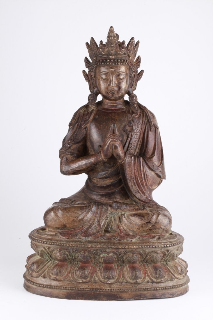 18th C. Sino-Tibetan Bronze Seating Guanyin: 18th C. Sino-Tibetan Bronze Seating Guanyin Dimension: 13 1/2"H