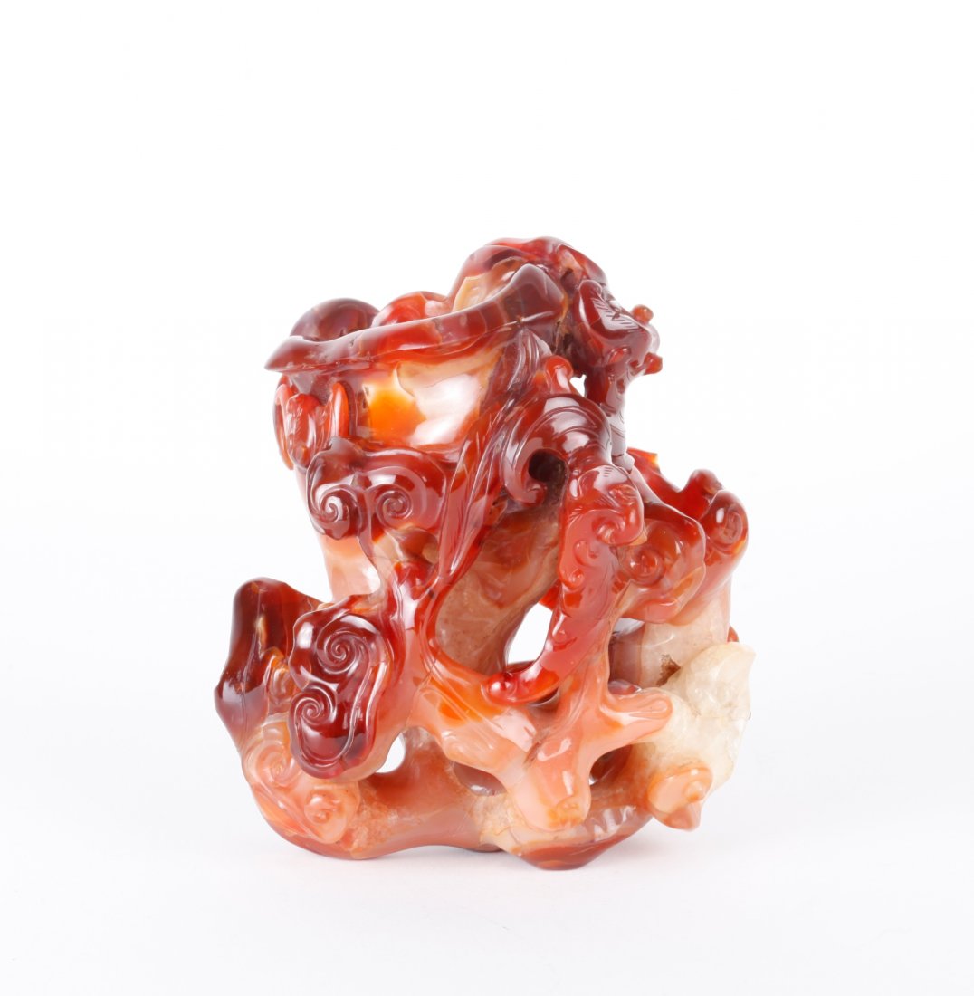 Qing Dynasty Carnelian Lingzhi Shape Vase: Qing Dynasty Carnelian Lingzhi Shape Vase Dimension: 6"H x 5"W
