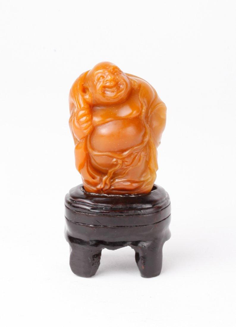 Chinese Soapstone Carved Buddha: Chinese Soapstone stone Buddha Dimension: 3.5cm W x 4.8cm H( without stand)