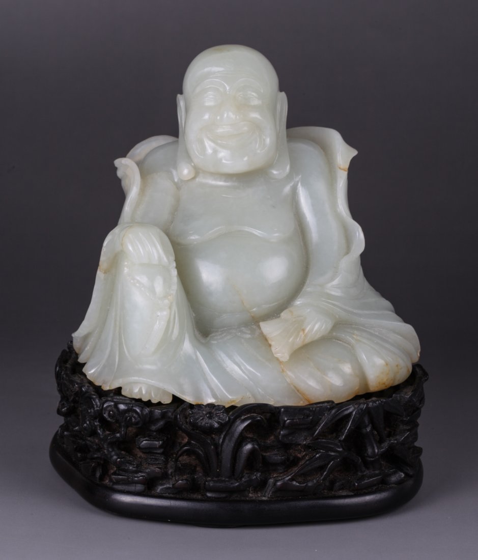 19th C. Chinese Jade Carved Seating Buddha: 19th C. Chinese Jade Carved Seating Buddha Hold Pray Beads w/ Wood Carved Base Dimension: 4"H (without base)