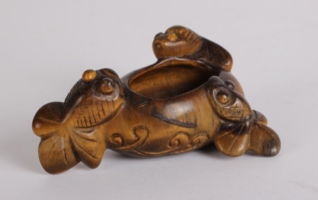 Chinese Tiger Eye Carved Brush Washer: Chinese Tiger Eye Carved Brush WasherDimension: 3 1/2"L x 2 1/2"W