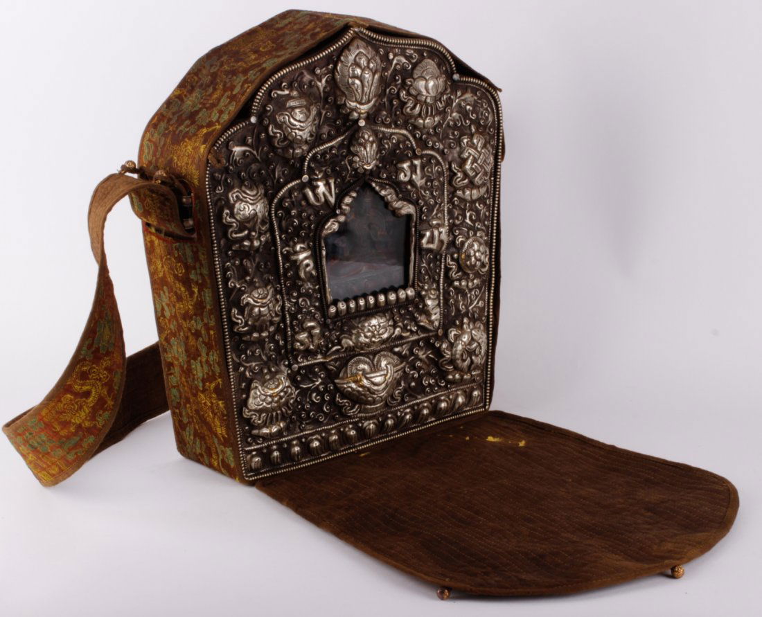 Tibetan "Shan" Box w/ Bronze Buddha: Tibetan "Shan" Box w/ Bronze BuddhaDimension: 15 inches height by 13 inches by 4 inches