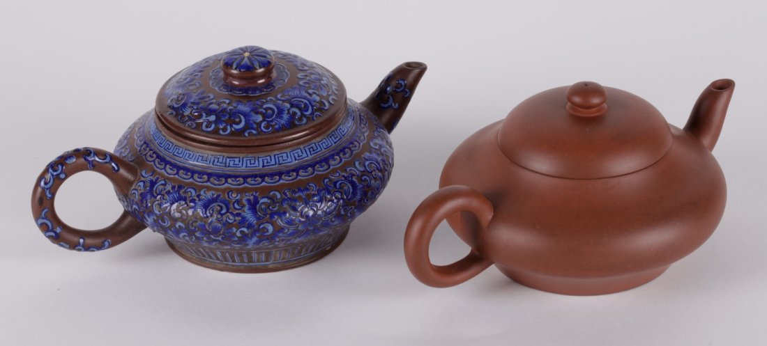 2 Chinese Qing Dynasty Yixing Zisha Teapots (1 of 6)
