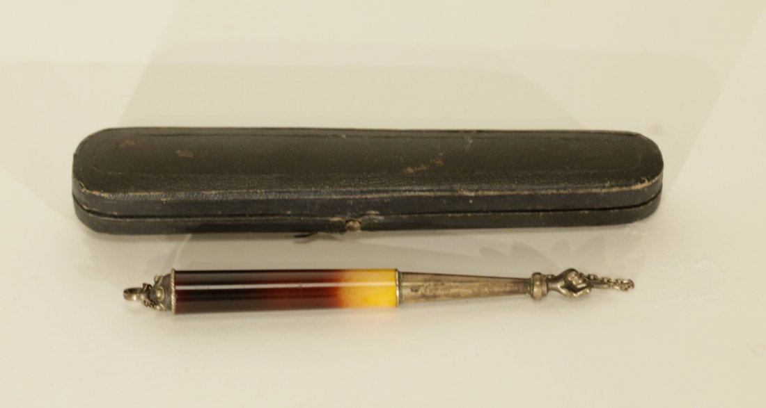 Jewish Torah Pointer w/ Original Case (1 of 5)