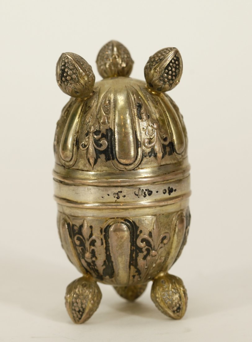 Judaic Double Barrel Marriage Cup 19th C.: Judaic Double Barrel Marriage Cup 19th C. _x000D_ Condition: very good_x000D_ Dimension: 5 1/4 inches height