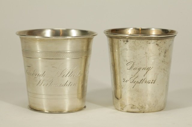 Sterling Silver Kiddush Cups Two Pieces w/ marks: Sterling Silver Kiddush Cups Two Pieces w/ marks_x000D_ Condition: very good_x000D_ Dimension: 2 5/8 inches height