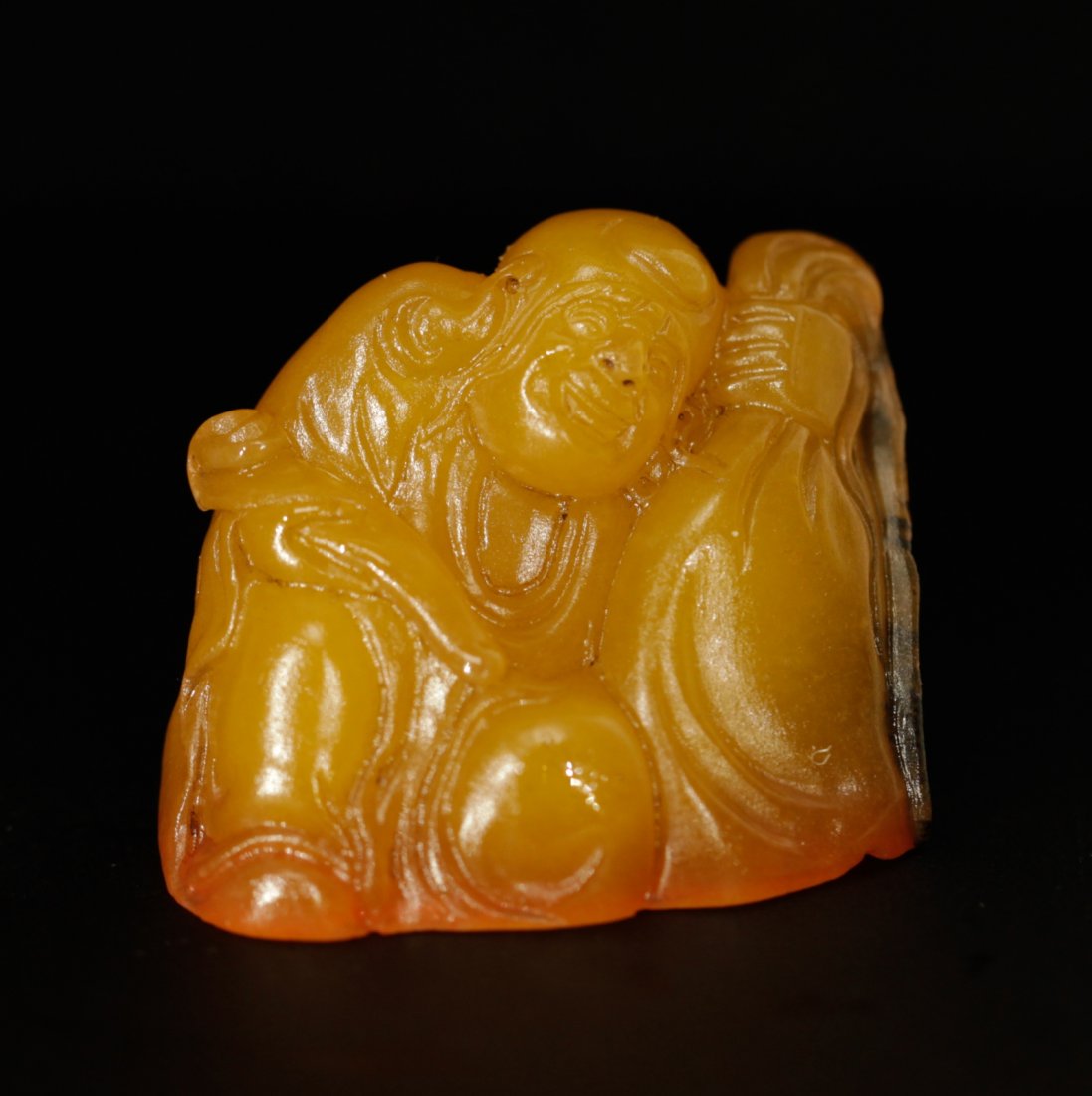 Chinese Soapstone Carved Seal: Chinese Soapstone Carved Seal Condition: very good Dimension: 44mm height