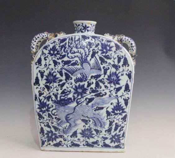 Chinese Blue/White Porcelain Flat Vase (1 of 9)