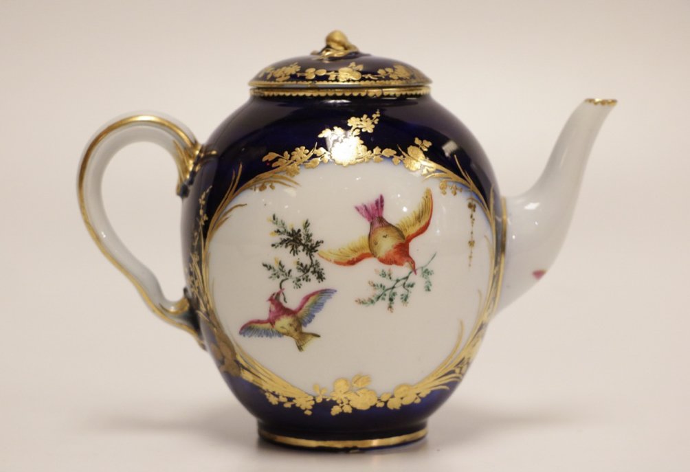 18th C. Sevres Porcelain Cobalt Blue Teapot Sep 08, 2016 Antique