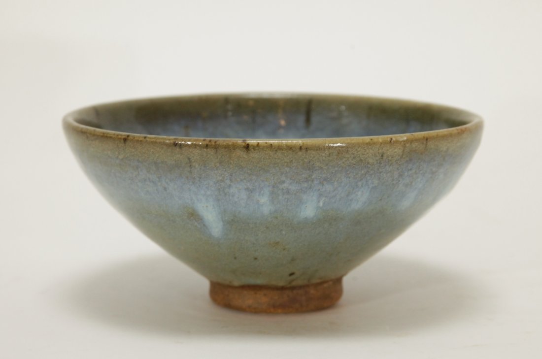 A Jun-type Glazed Bowl w/ Purple Splash inside (1 of 7)