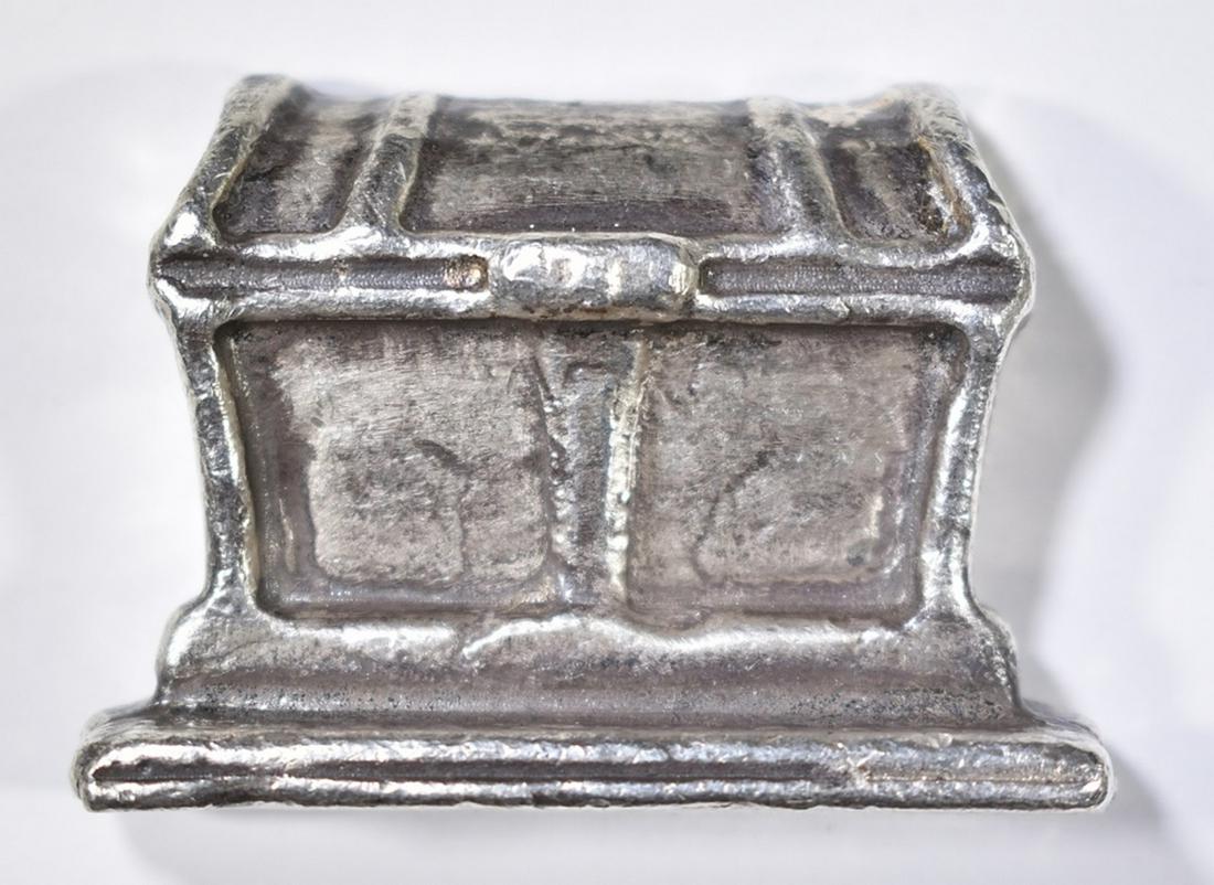 4 TROY OZ TREASURE CHEST (1 of 2)