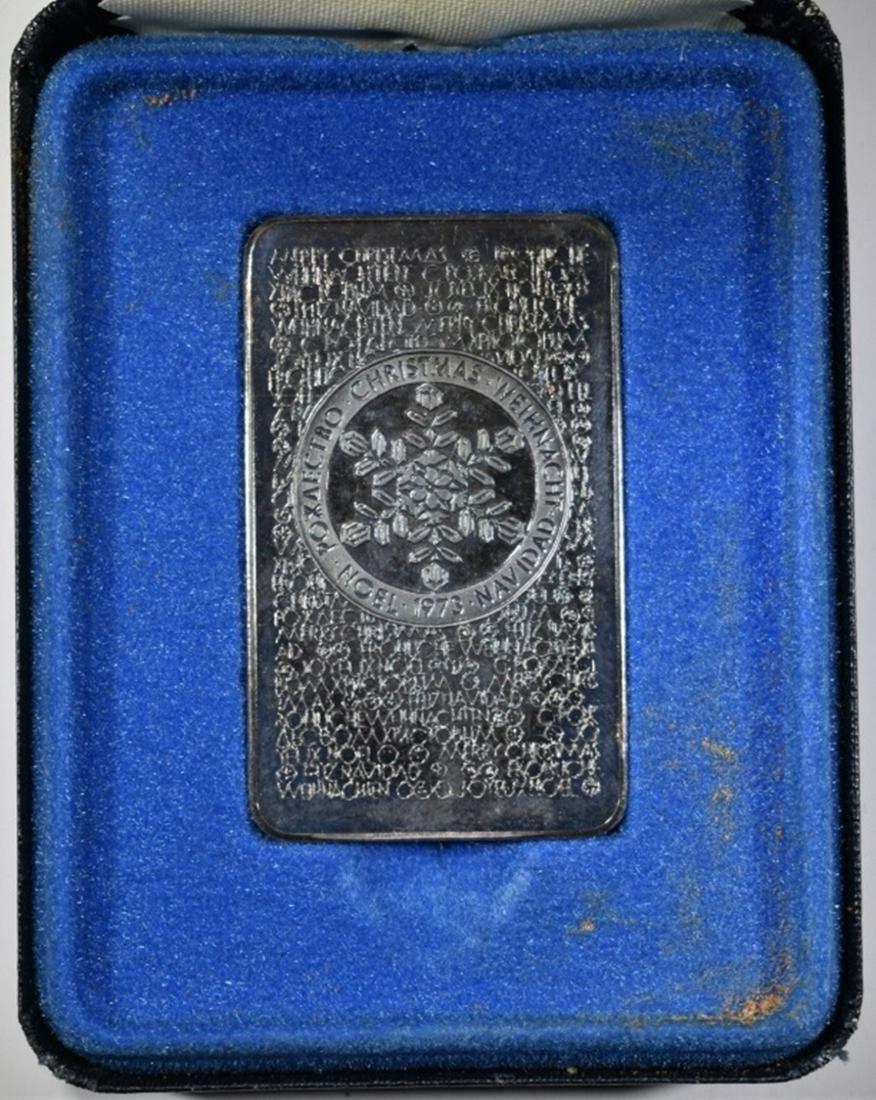 MOUNT EVEREST MINT 1Oz SILVER CHRISTMAS  BAR (1 of 3)