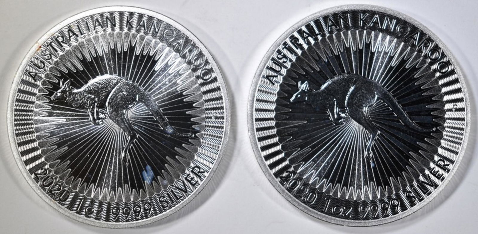 2-2020 AUSTRALIAN KANGAROO 1oz SILVER COINS (1 of 2)