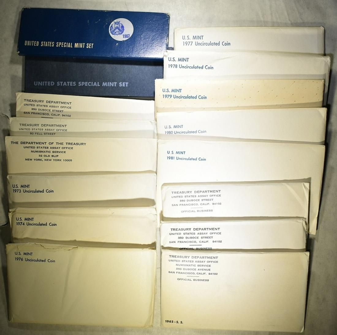 LOT OF 16 U.S. MINT SETS: (1 of 5)