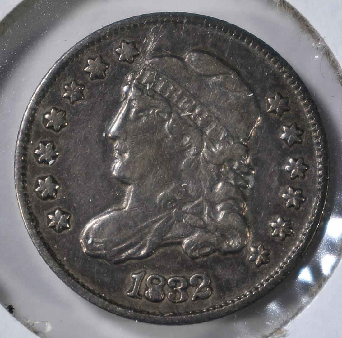 1832 BUST HALF DIME  VF (1 of 2)