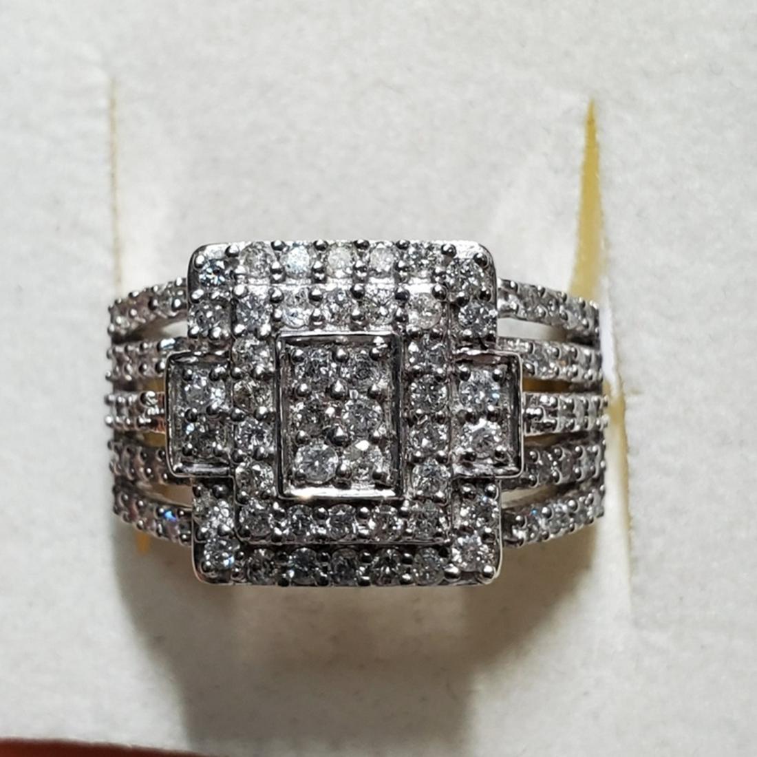 10K WHITE GOLD & DIAMOND RING SIZE 6.5 (1 of 3)
