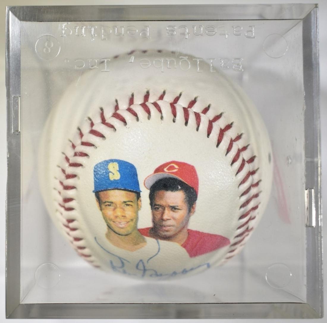 KEN GRIFFEY & KEN GRIFFEY JR. SIGNED BASEBALL (1 of 6)