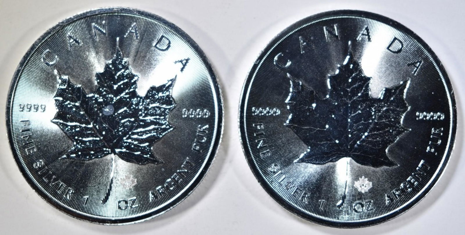 2-2014  1oz SILVER CANADA MAPLE LEAF COINS (1 of 2)