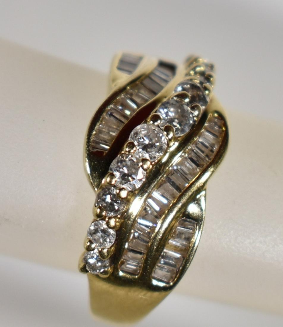 14K GOLD RING W/ DIAMONDS SIZE 5.5, 2.5 DWT (1 of 2)