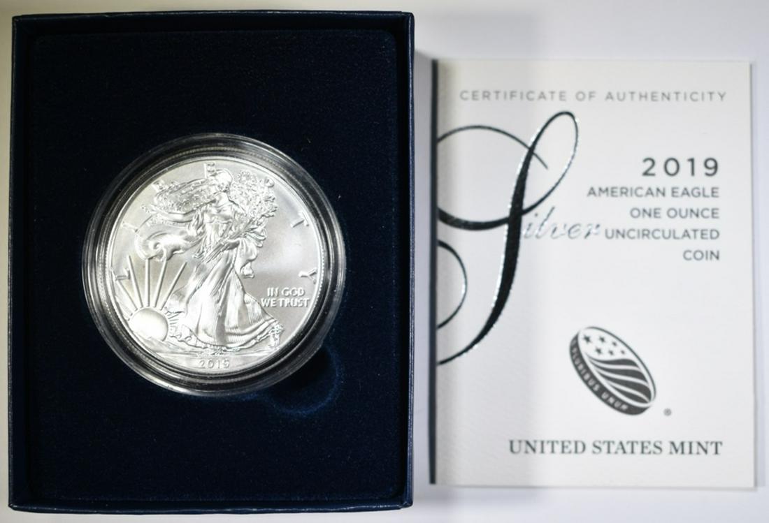 2019-W BURNISHED SILVER EAGLE ORIG BOX/COA (1 of 3)