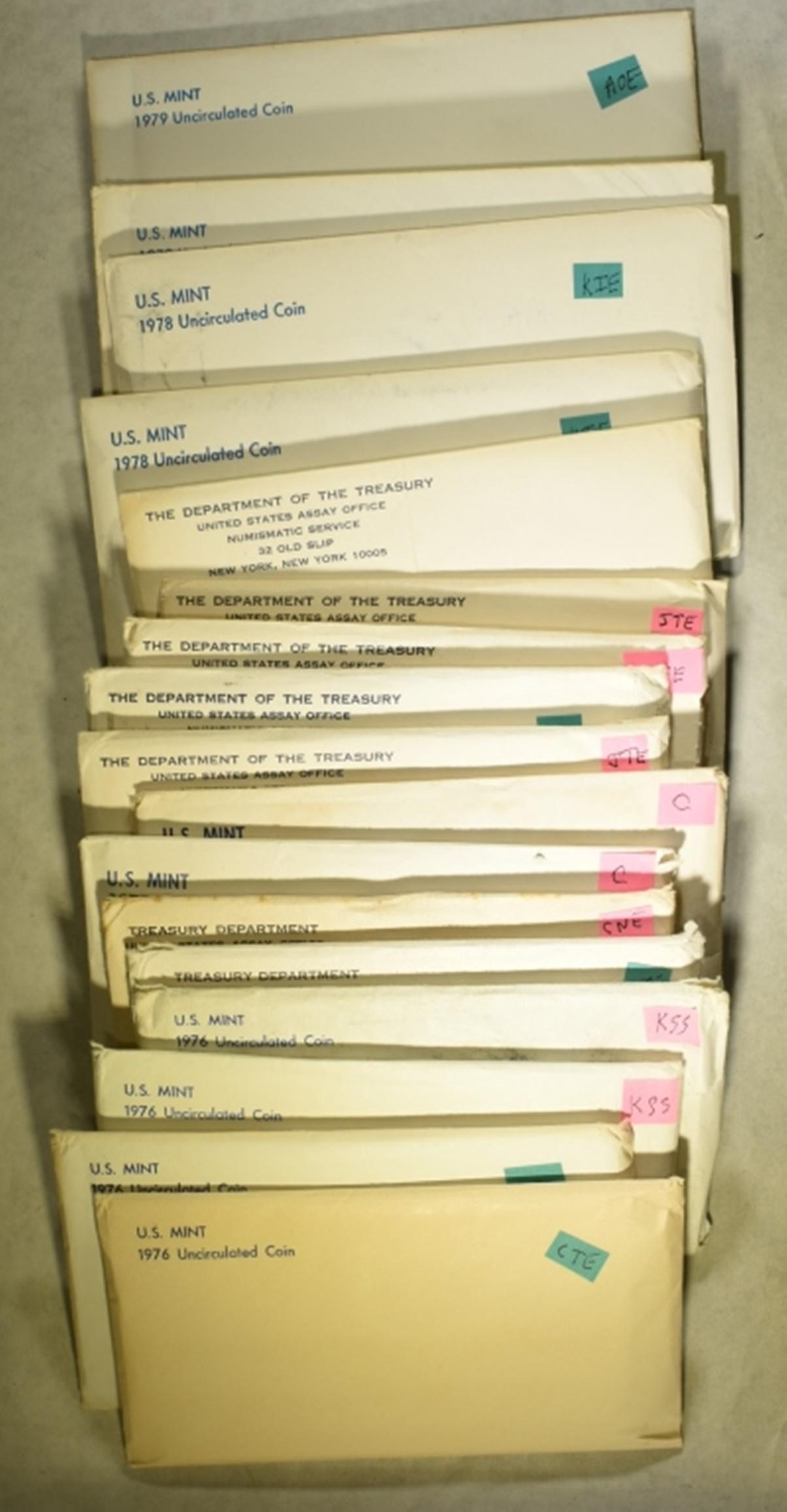 U.S. MINT UNC SET LOT ORIG PACKAGING (1 of 2)