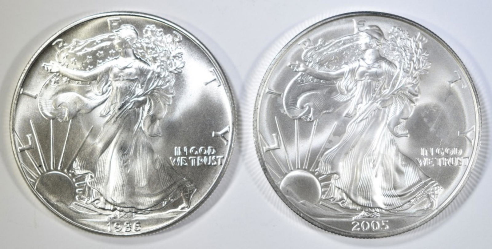 1986 & 2005 BU AMERICAN SILVER EAGLES (1 of 2)