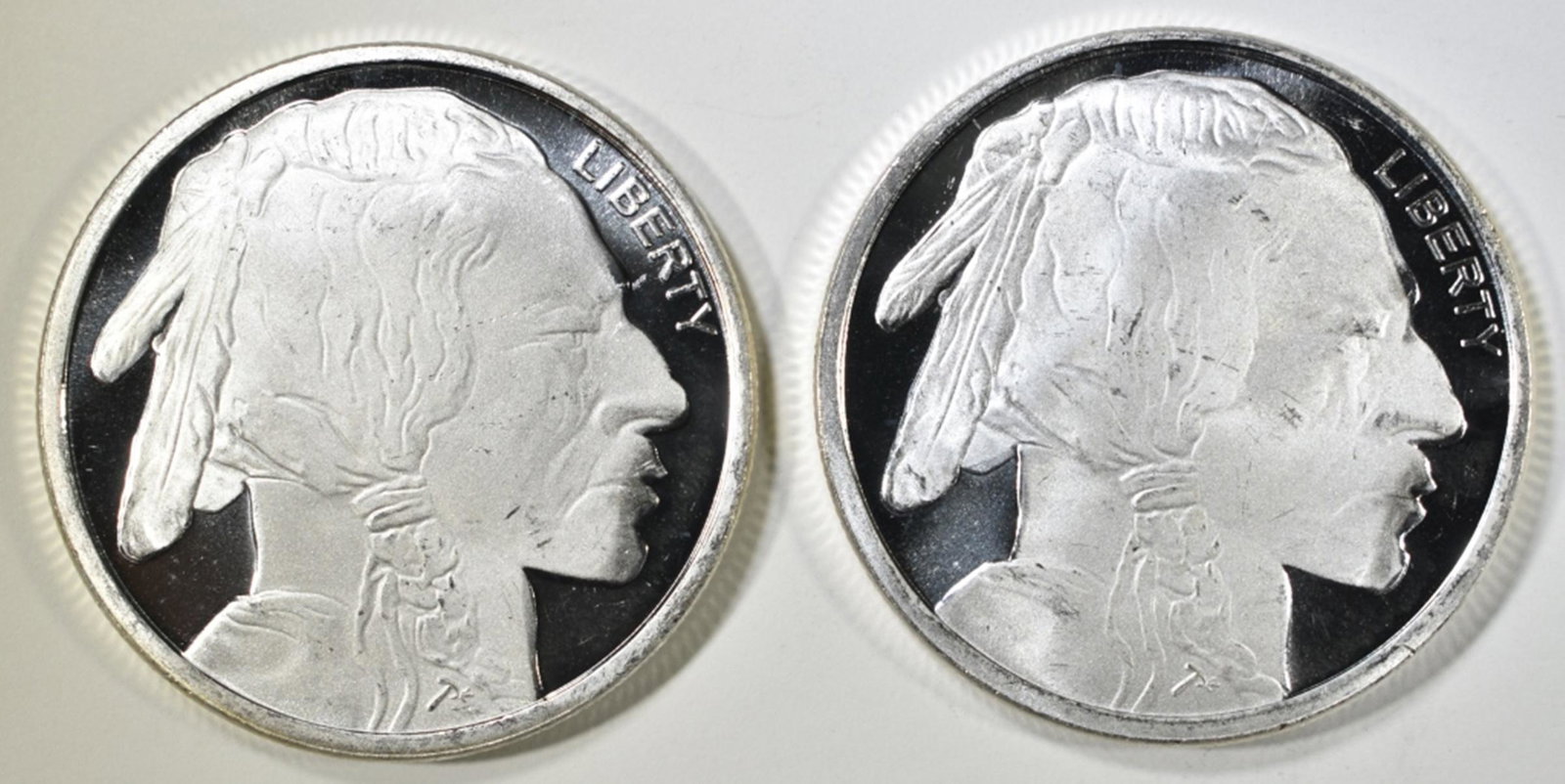 (2) 1 OZ SILVER PROOF BUFFALO ROUNDS (1 of 2)