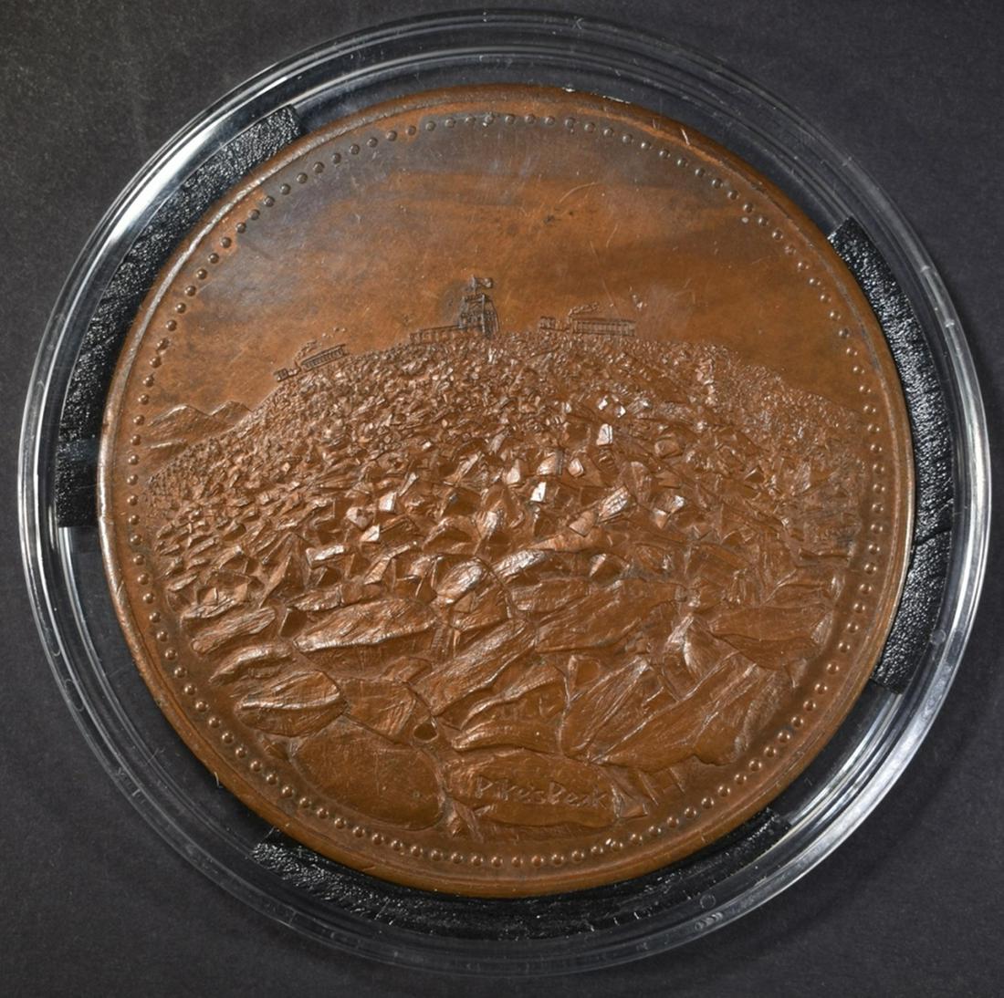 1905 GAR 39TH NATIONAL ENCAMPMENT BRASS MEDAL: PIKES PEAK CIVIL WAR GAR. MEASURES 70MM. ESTIMATE $75 - $100.
