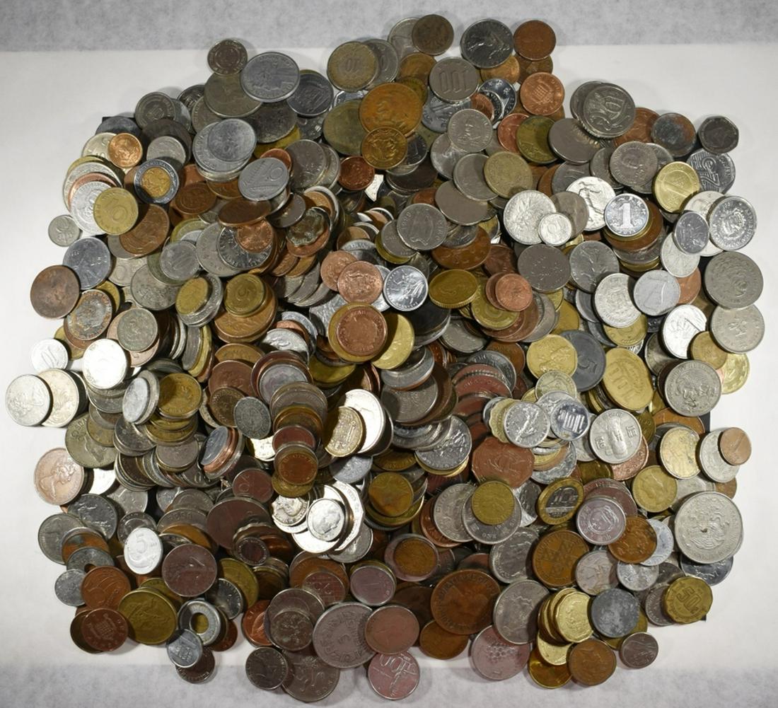 10 LBS MIXED FOREIGN COIN (1 of 2)