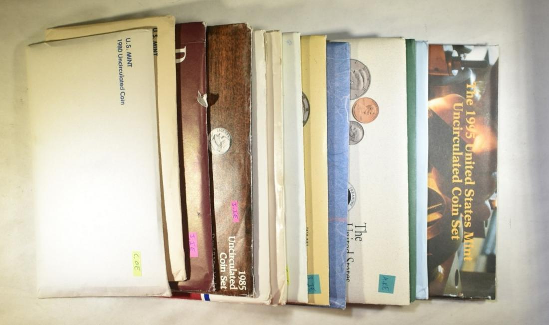 LOT OF 13 U.S. MINT SETS: (1 of 2)