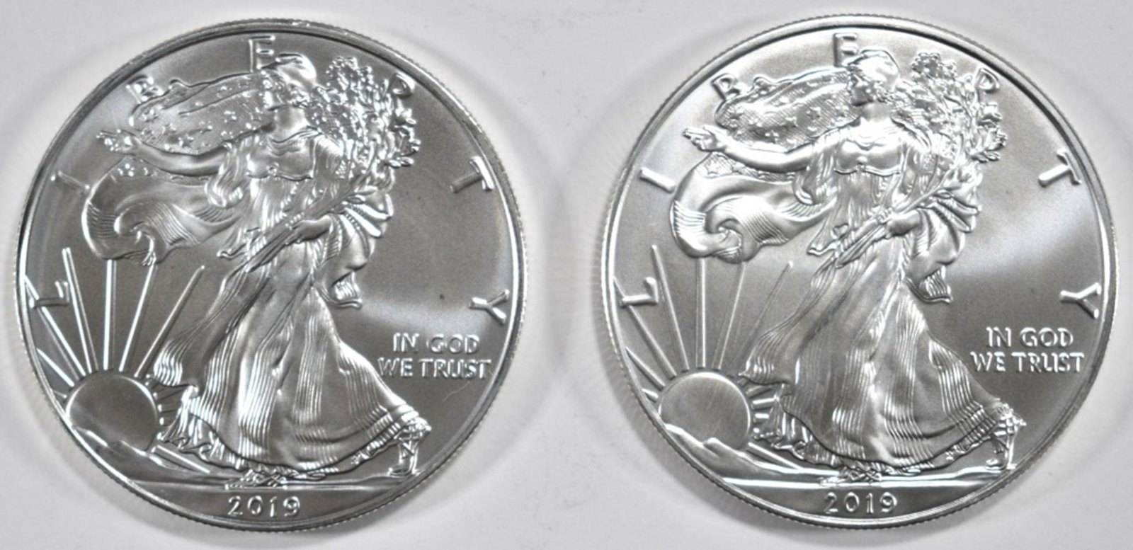 (2) 2019 AMERICAN SILVER EAGLES BU (1 of 2)