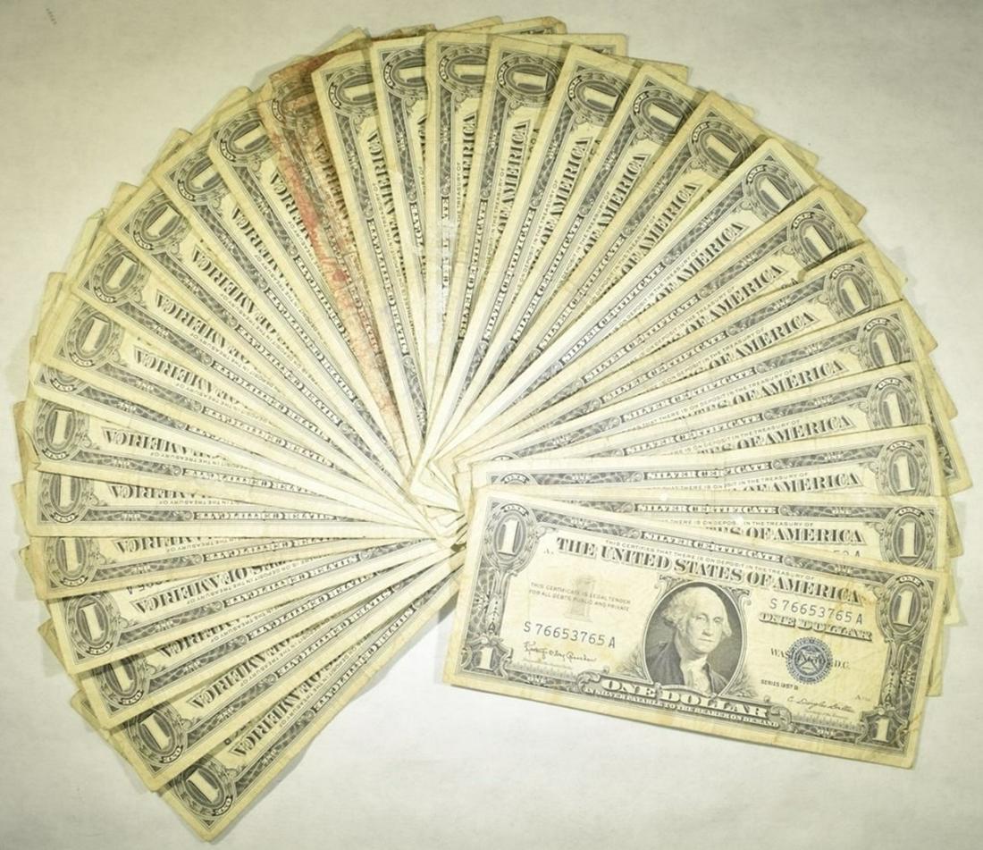 (29) 1957 $1 SILVER CERTIFICATES (1 of 3)