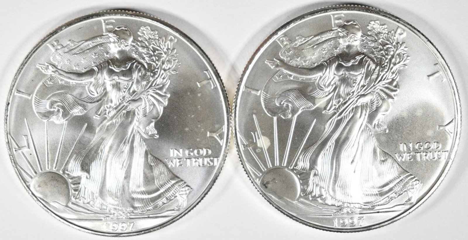 (2) 1997 AMERICAN SILVER EAGLES BU (1 of 2)