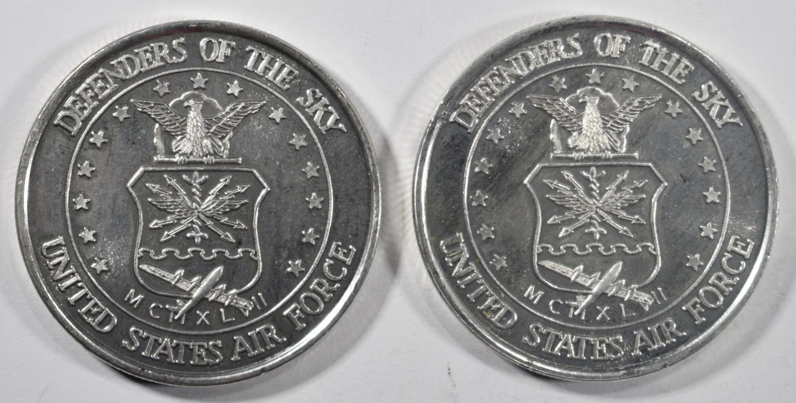 (2)1991 OPERATION DESERT STORM 1OZ SILVER ROUND (1 of 2)