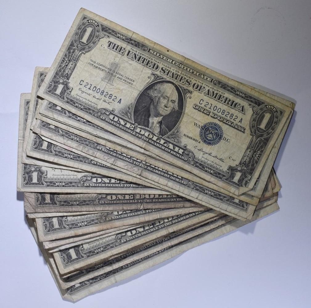 (20) MIXED SERIES $1 SILVER CERTIFICATE (1 of 2)