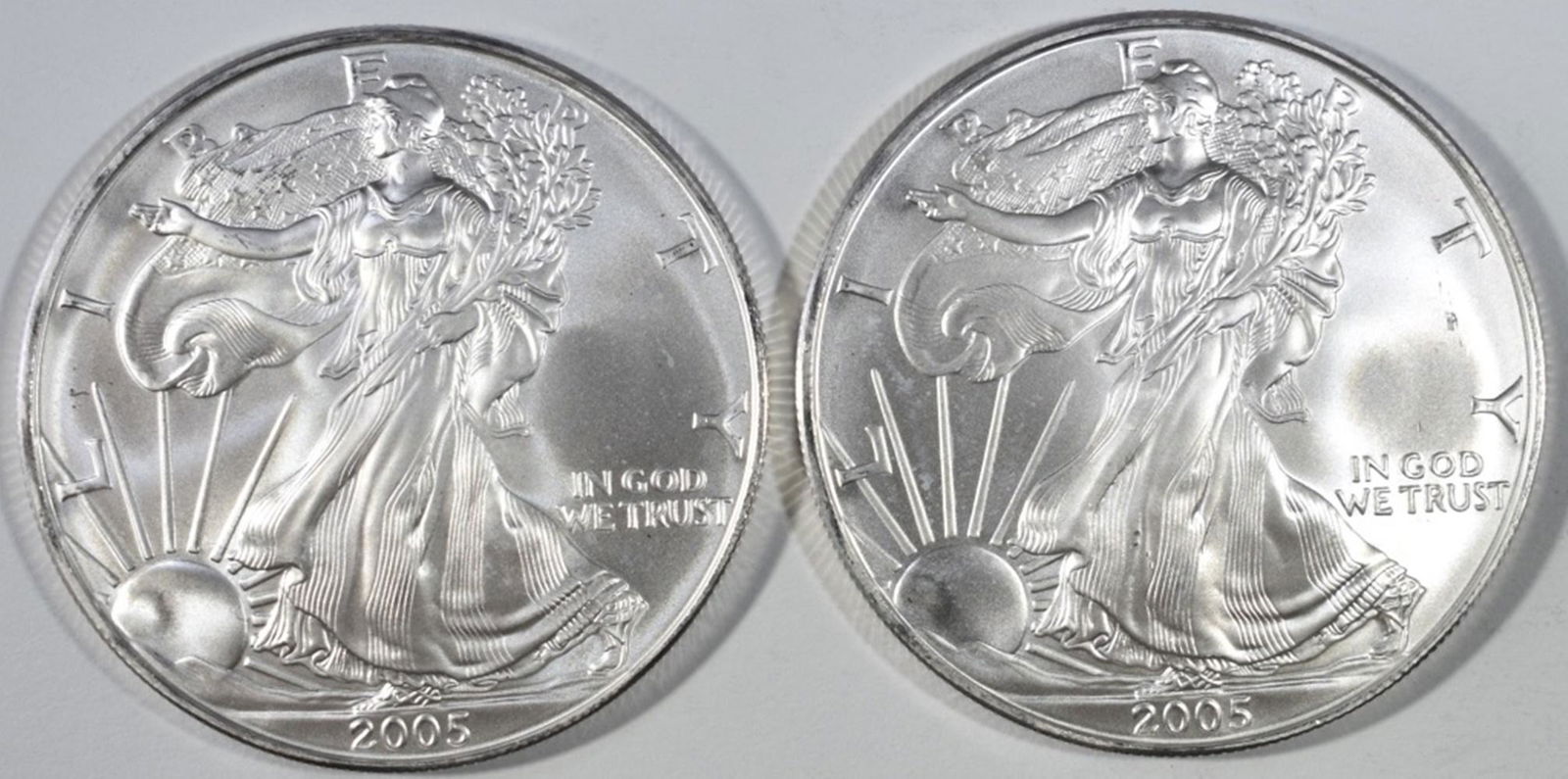 (2) 2005 AMERICAN SILVER EAGLES BU (1 of 2)