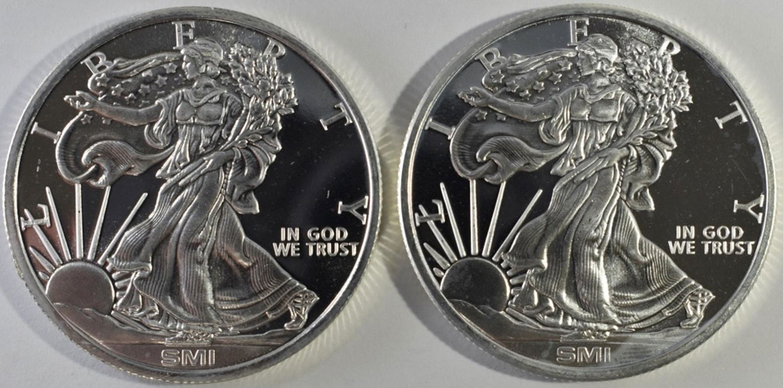 (2)  WALKING LIBERTY 1 OZ .999 SILVER ROUNDS (1 of 2)