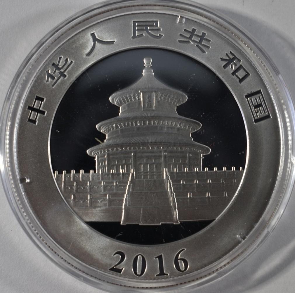 2016 30gm .999 SILVER CHINESE PANDAS (1 of 2)