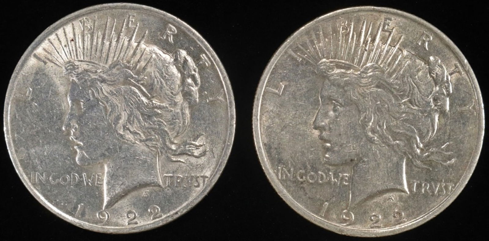 (2) 1922 PEACE DOLLARS AU/BU (1 of 2)