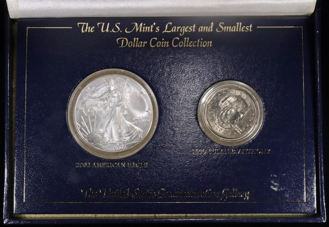 US MINT LARGEST AND SMALLEST DOLLAR COLLECTION (1 of 2)