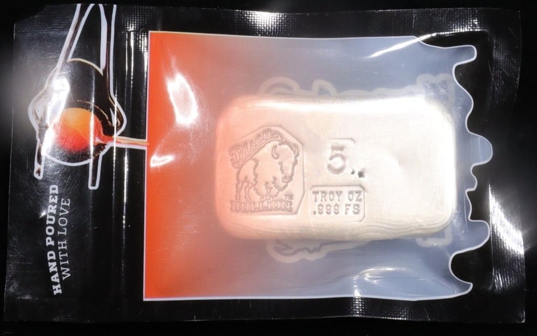 (1) 5 OZ .999 SILVER BISON BULLION BAR (1 of 2)