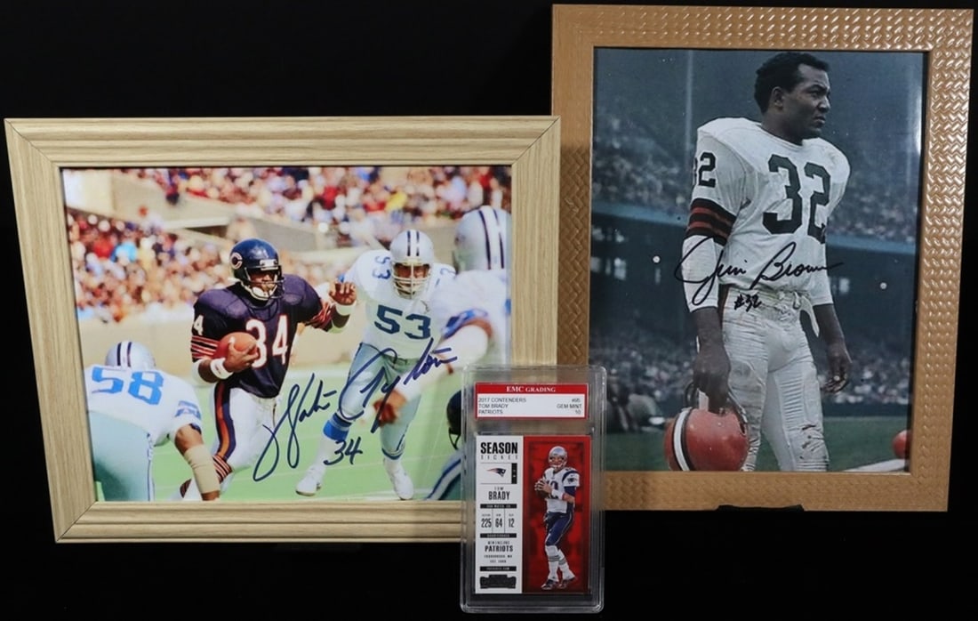 J BROWN & W PAYTON SIGNED PHOTOS & T BRADY CARD (1 of 2)
