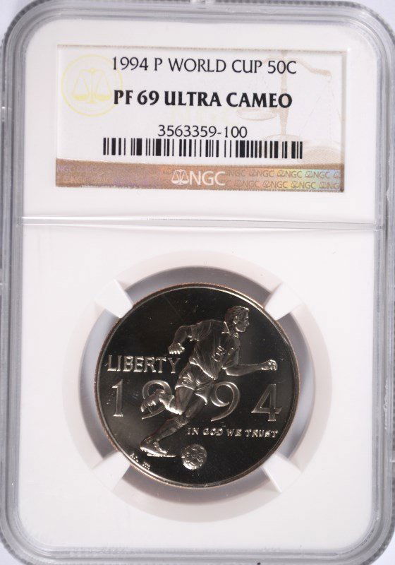1994 WORLD CUP COMMEN HALF DOLLAR NGC PF-69 UC (1 of 4)